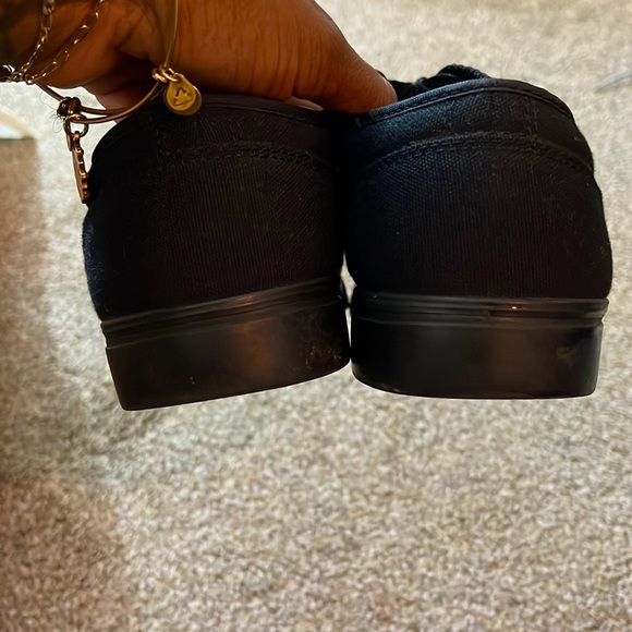 COPY - Low Top Nikes - Picture 5 of 5